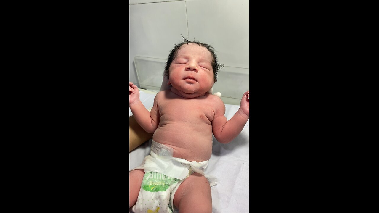 “Cutest NICU Baby 💖 Getting Stronger Every Day!