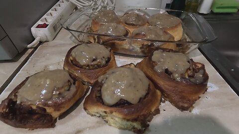 Chestnut Cinnamon Rolls Recipe