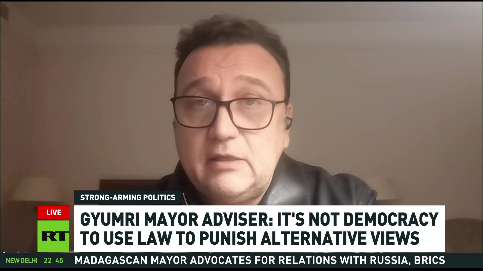 Armenian government cleaning up all political opposition — Arnaud Develay