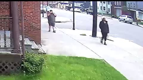 Curiosity in da hood........