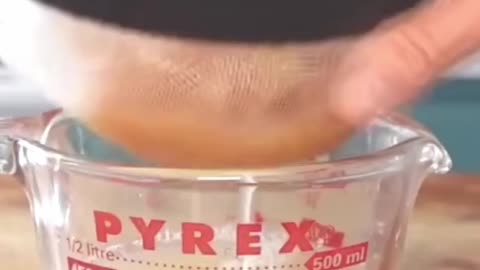 Homemade Apple Cider Vinegar (With or Without a Juicer)