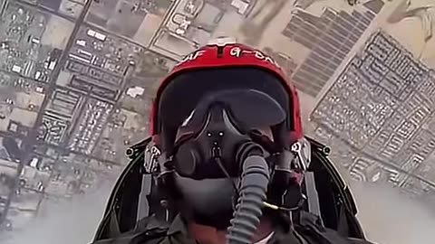 Gerard Butler Flies With The U.S Air Force Thunderbirds. #airforce #thunderbird #f35 #f16 #shorts