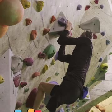 😊 174 LA MEJOR VERSIÓN DE TI MISMO NO ESTÁ EN… 😊