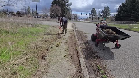 I Discovered A MOSS INFESTED Sidewalk And SCRAPED It Clean_part6