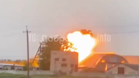 Upgraded Version Shahed Drone Dives Towards the Target