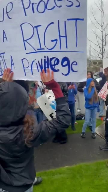 New video angle from Enumclaw High: Latina brat assaults pro-ICE kid, hauled off kicking and