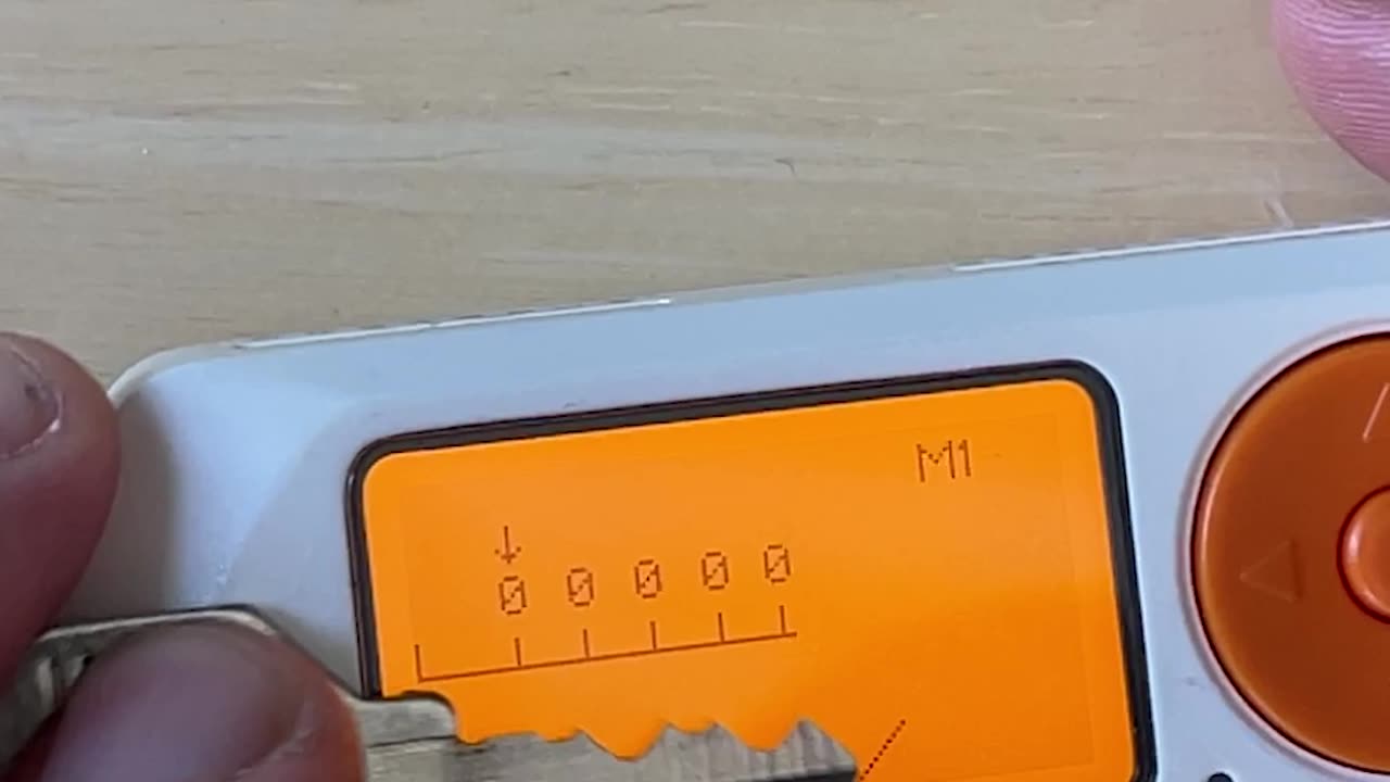 🔑 Using Flipper Zero to Decode a Master Lock Key