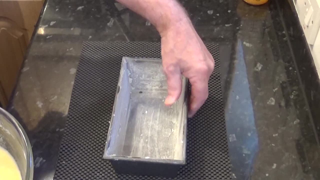 Simple and Easy Orange Lemon Cake