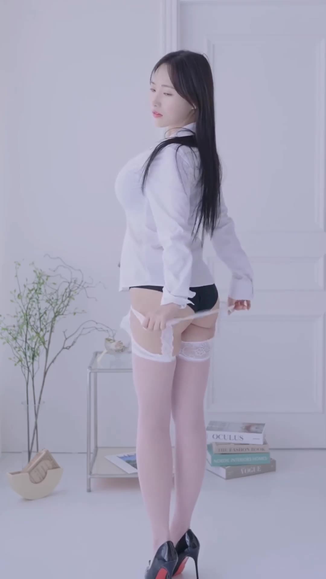 Sexy Korean Model Yura