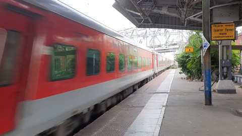 Shaktipunj Express at full speed