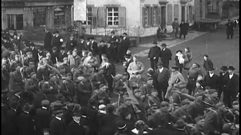 [PARAMOUNT NEWSREEL EXCERPTS] - [PARAMOUNT NEWSREEL EXCERPTS] - cbs-cbswwi-179