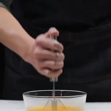 Stainless Steel Semi-automatic Egg Whisk