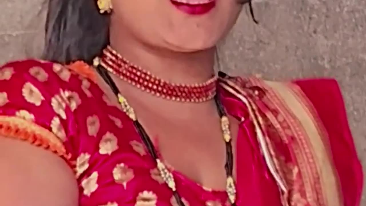 Tere Mere Beech Mein