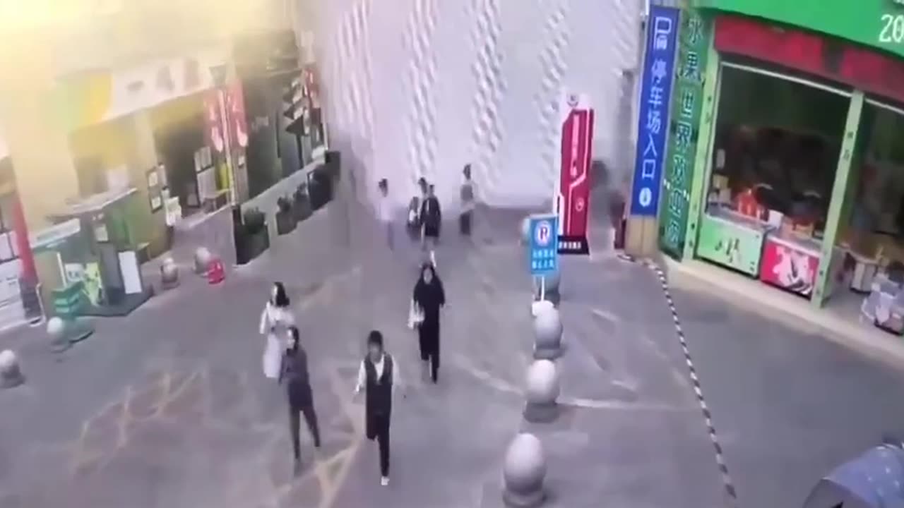 Cina colpita duramente dall'attacco elettromagnetico