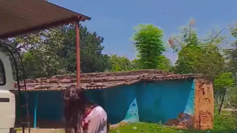 Hame to loot Liya