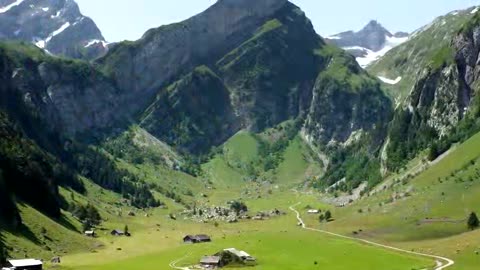 Aerial Views of Nature – 4K Drone Footage from Paradise