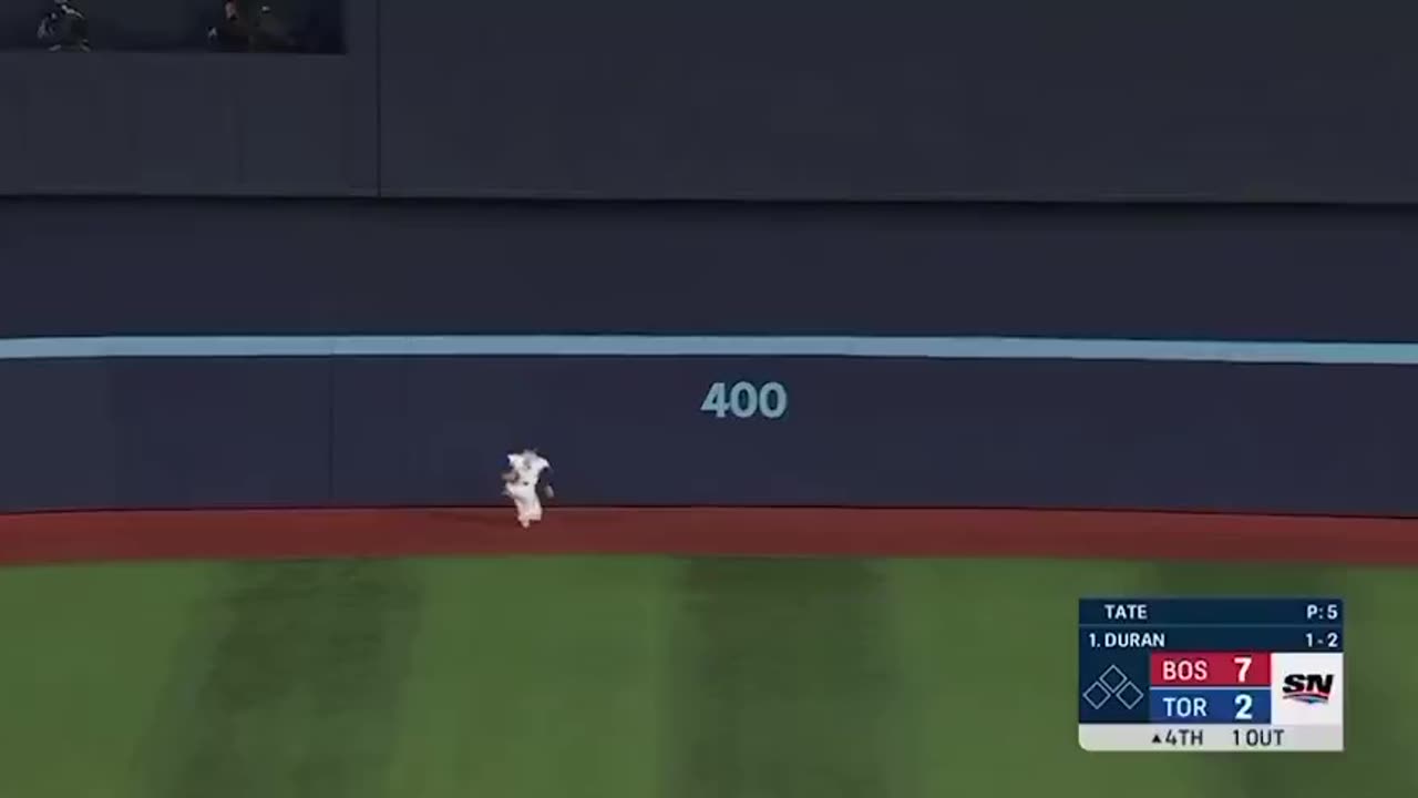Blue Jays OF Daulton Varsho stumbled and still made the backhand catch