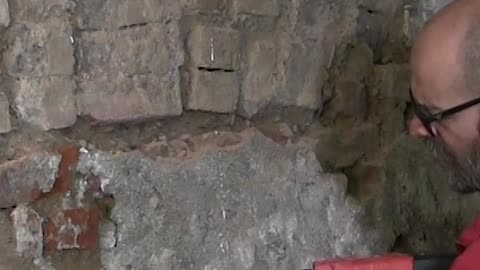RIMUOVERE intonaco su Mattoni Antichi