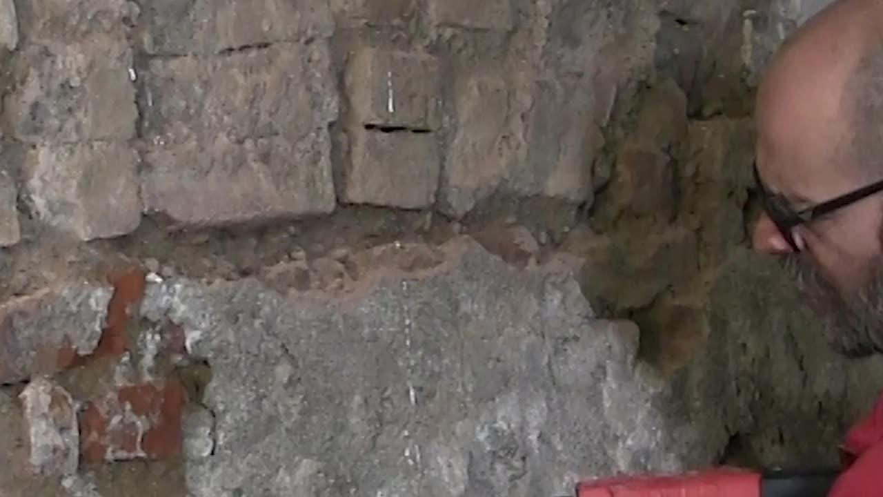 RIMUOVERE intonaco su Mattoni Antichi