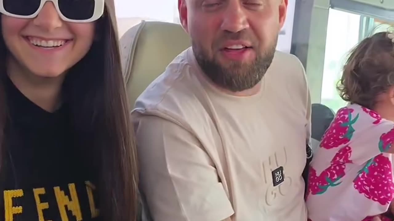 Kiara, Luizi dhe Ana Gjebrea do prezantojnë "Kënga Magjike"?