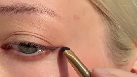 EASY EVERYDAY MAKEUP TUTORIAL - ELENA RACHITSKAYA P23