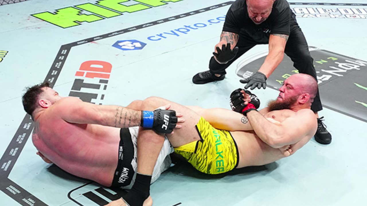 Valter Walker Wins With BROKEN Fibula at UFC 321! 🦴💥