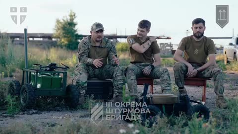 RC Drone Carrying a Massive Explosive Charge Rolls Up On Russian Positions and Detonates