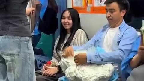 😊👍 You Won't Believe This Heartwarming Act of Kindness! | FunFM