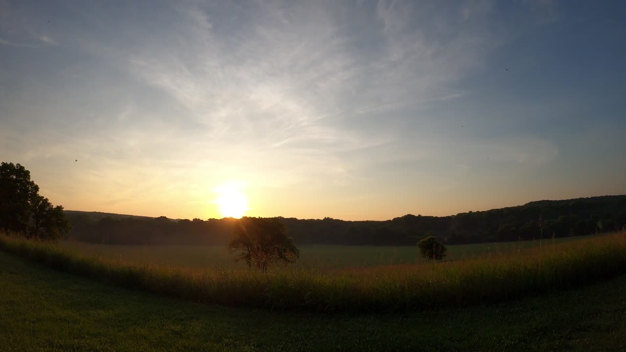 Sun ☀ Rise 6 25 25 71f/22c