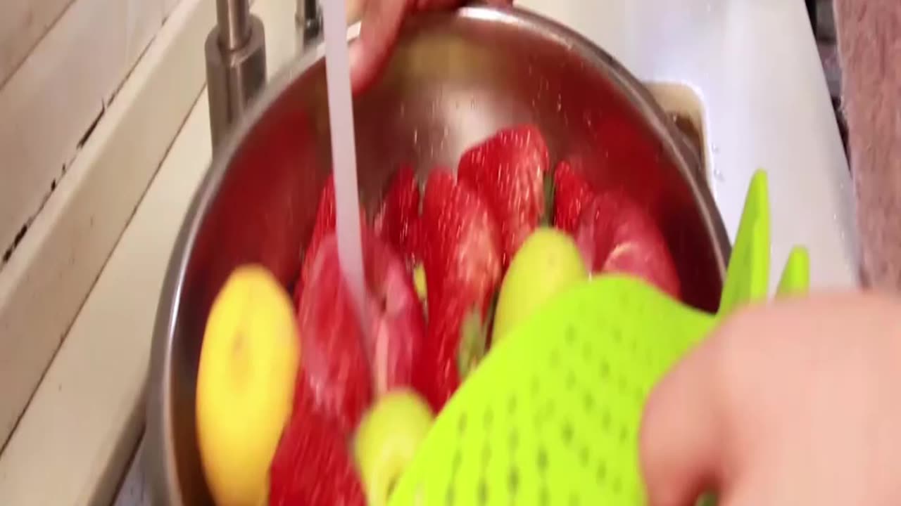 The Ultimate Clip-On Strainer That Fits Any Pot!