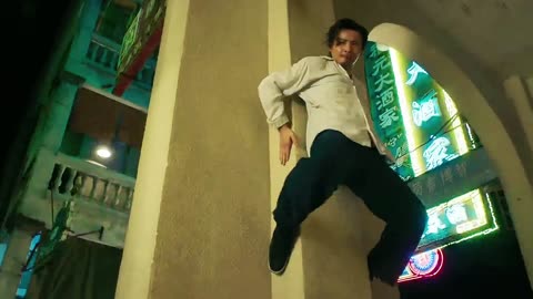Zhang Tianzhi's decisive battle with Tony Jaa was extremely exciting.