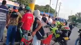 SICARIATO EN LA AVENIDA DEL LAGO