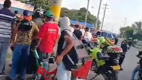 SICARIATO EN LA AVENIDA DEL LAGO