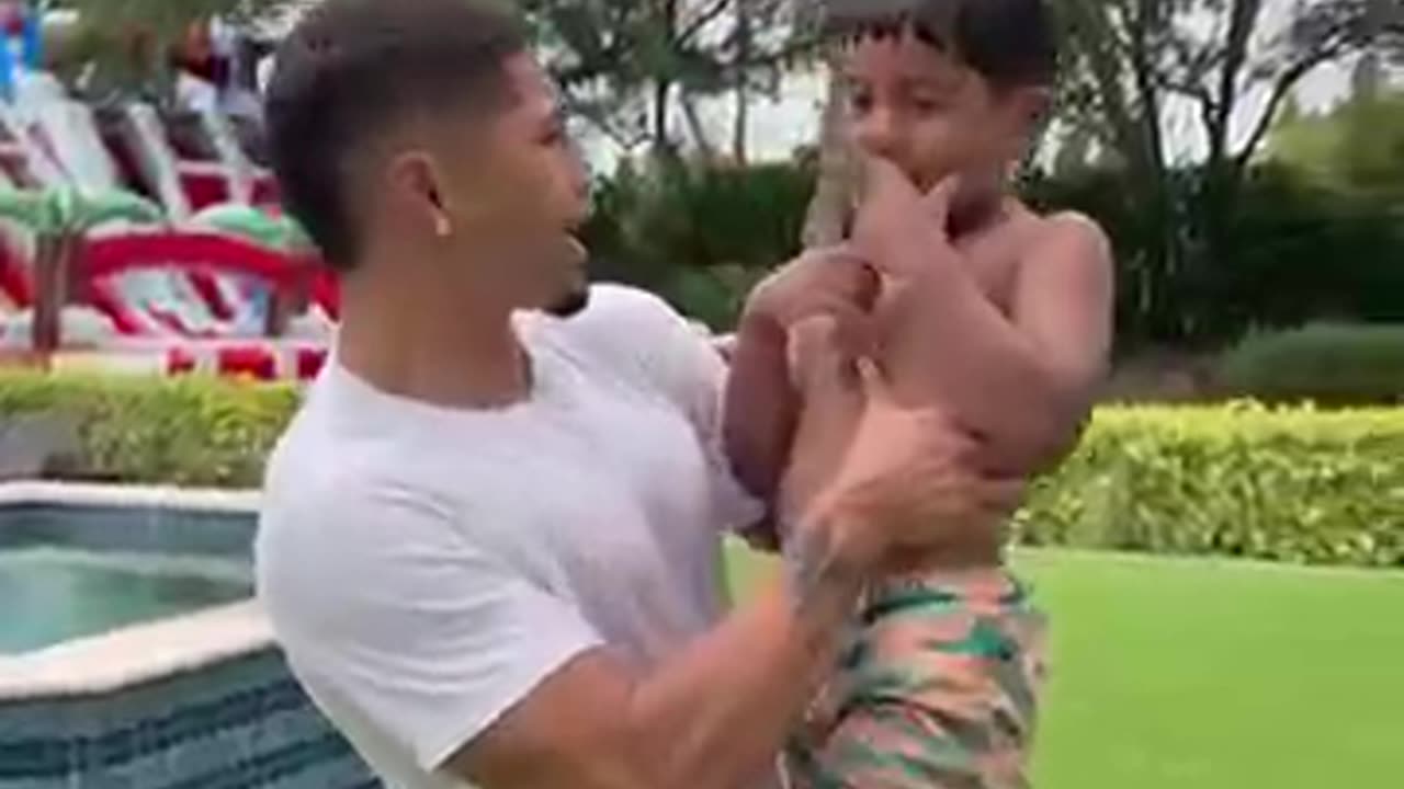 Dad confuses son with another boy then this happens #shorts
