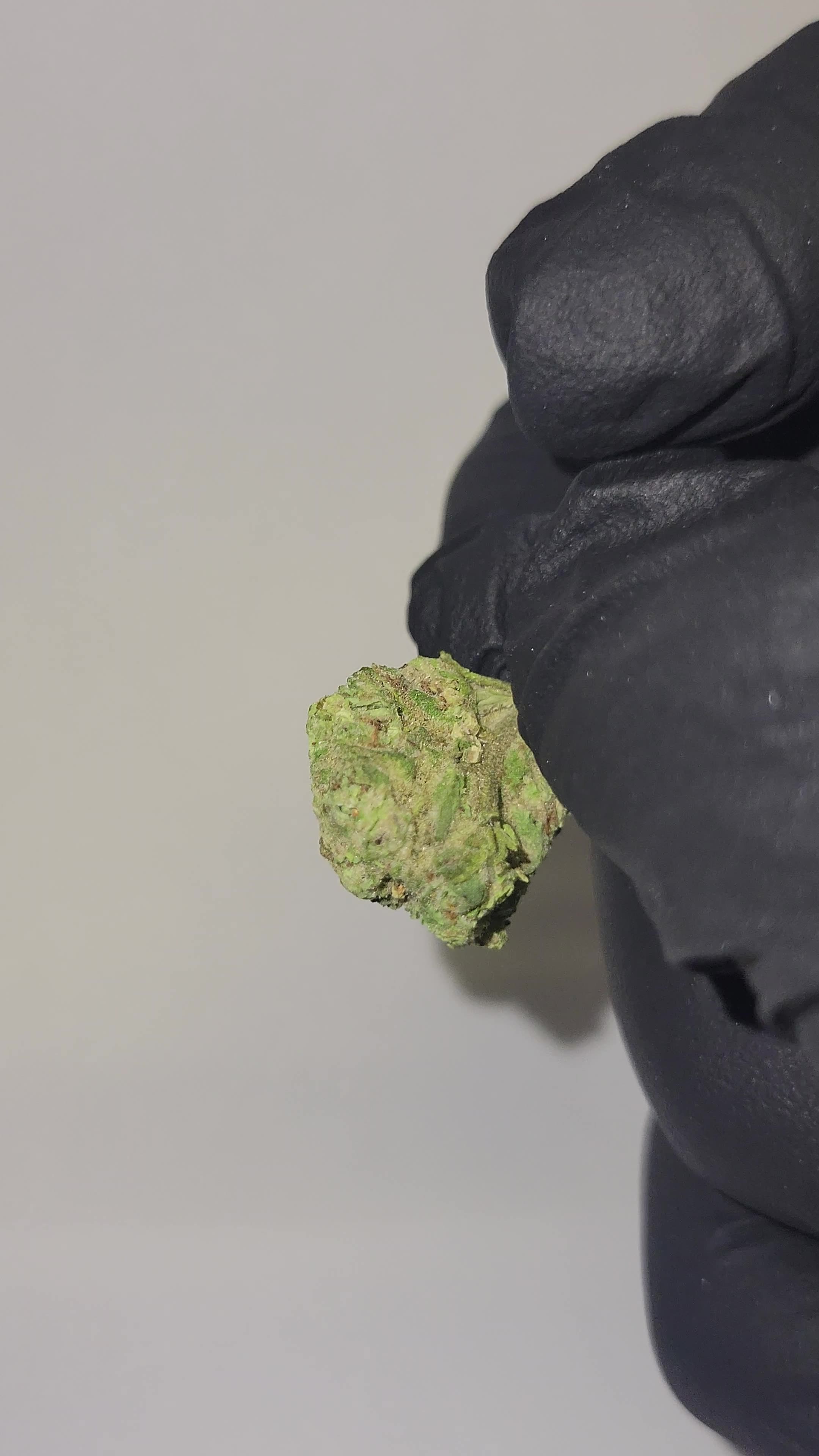 Obama Runtz THCA Smalls - Ounces