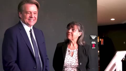 Undercover CEO Tests Staff’s Kindness with a Wheelchair