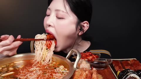 Delicious Banquet Noodles with Fried Pork Chops, Roast Beef,