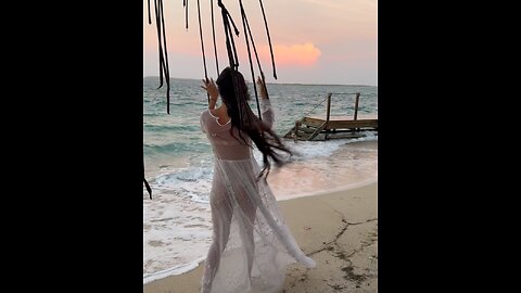 Zaira Nara Living Her Best Life on a Luxury Yacht 💎☀️