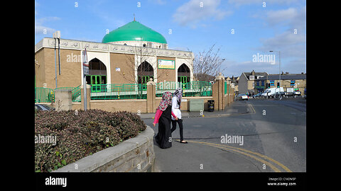 Talking to Muslims 461: Hanfia Masjid in Bradford on the Islamic Dilemma