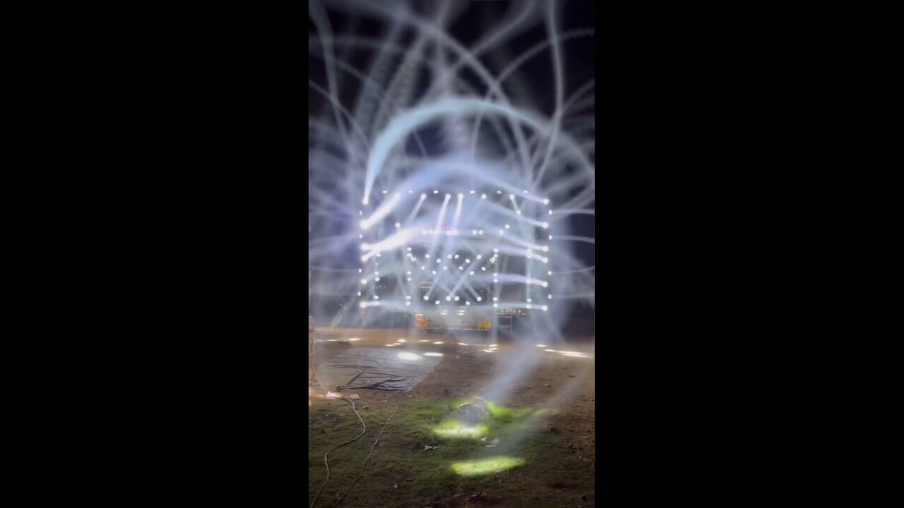 light lagaya ham log DJ mein