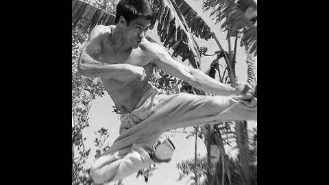 Cross kick Studio Films Bruce Lee