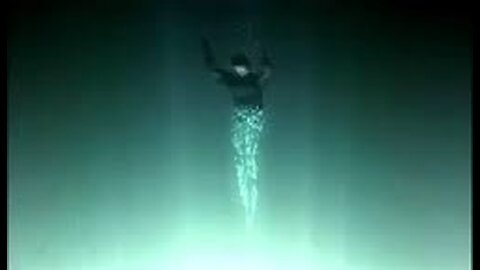 Lexx-S03xE11-Girltown