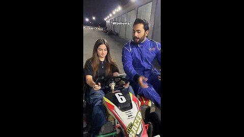 #ComedyShorts #FunnyVideos #ViralShorts #ShortsComedy #TrendingShorts #MemeVideos #HilariousMoments