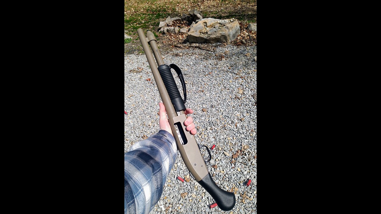 Mossberg 590 shockwave.