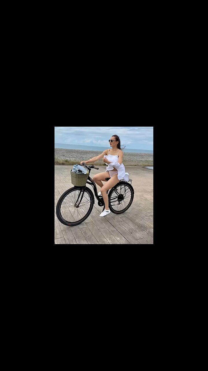 Why is it so uncomfortable in a sundress, on a bicycle?