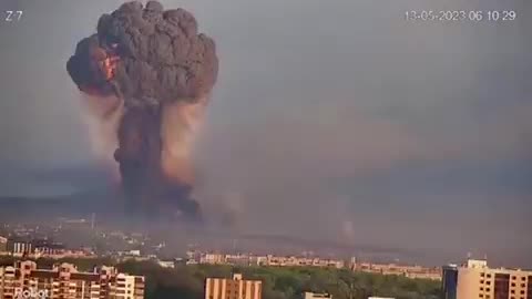 What Nuclear War Might Look Like — Explosion at Aviation Storage Site in Khmelnytskyi, Ukraine