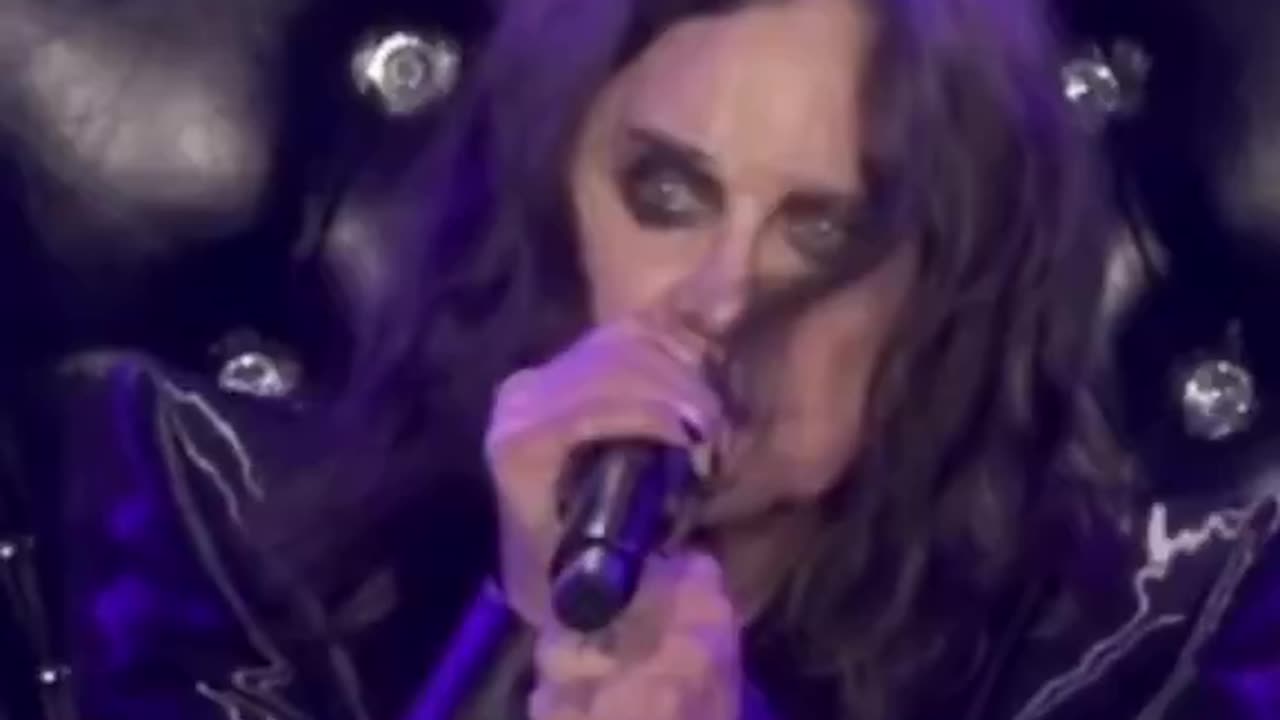 The Last Time Ozzy Preformed ‘Mama I’m Coming Home’