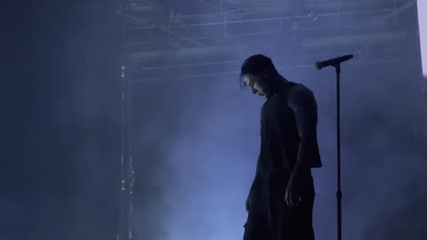 Falling in reverse - God Is A Weapon