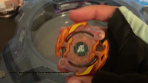 Custom Clash Battles #4! | Beyblade Zenin
