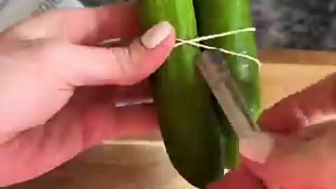 Keep Cucumbers Fresh for 2 Weeks 🥒 | Kitchen Hack